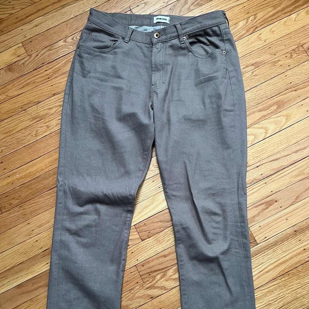 Taylor Stitch All Day Pant in Silt Broken Twill